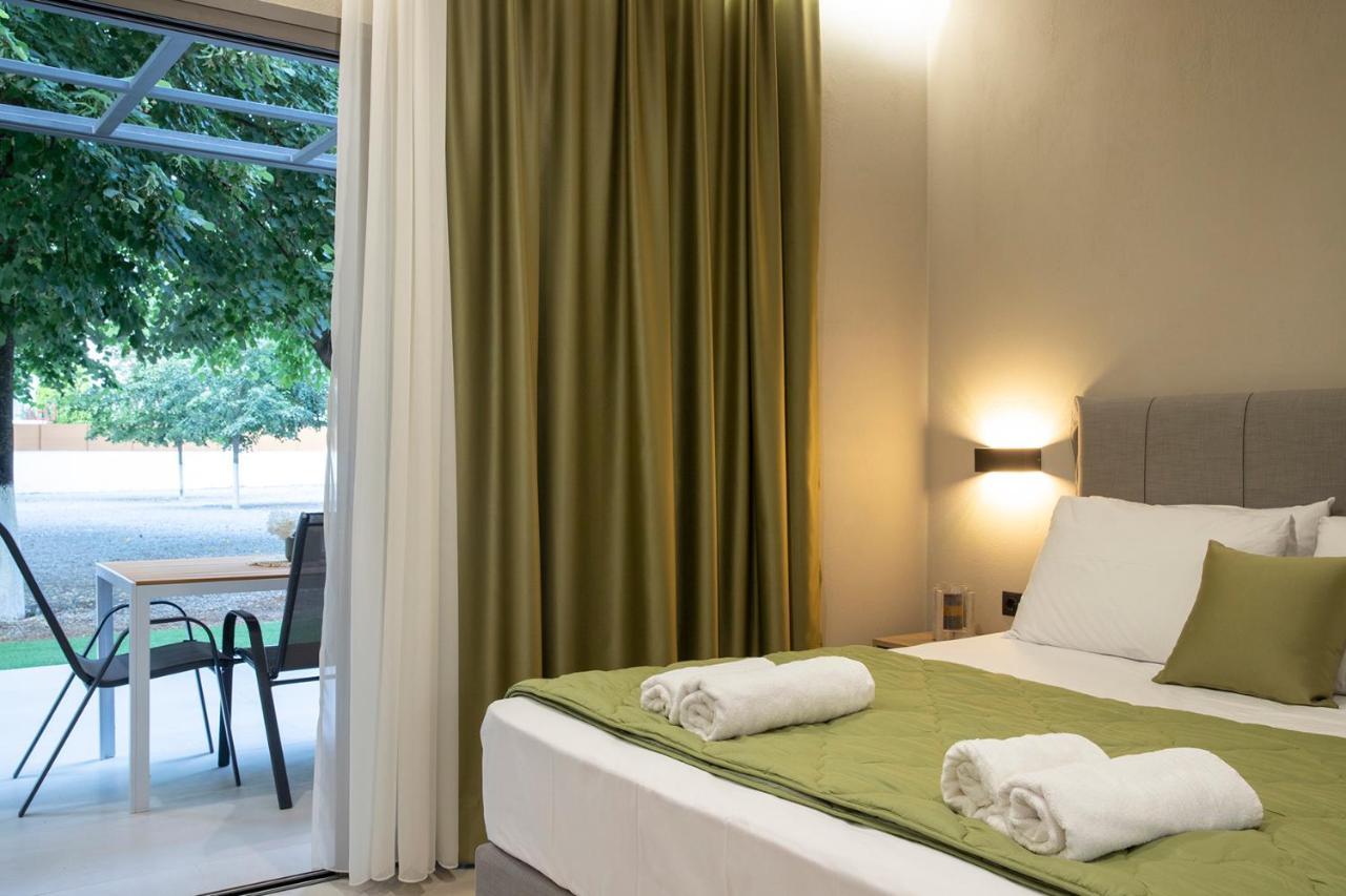 Olympus Suites Paralia Pantaleimonos Ngoại thất bức ảnh