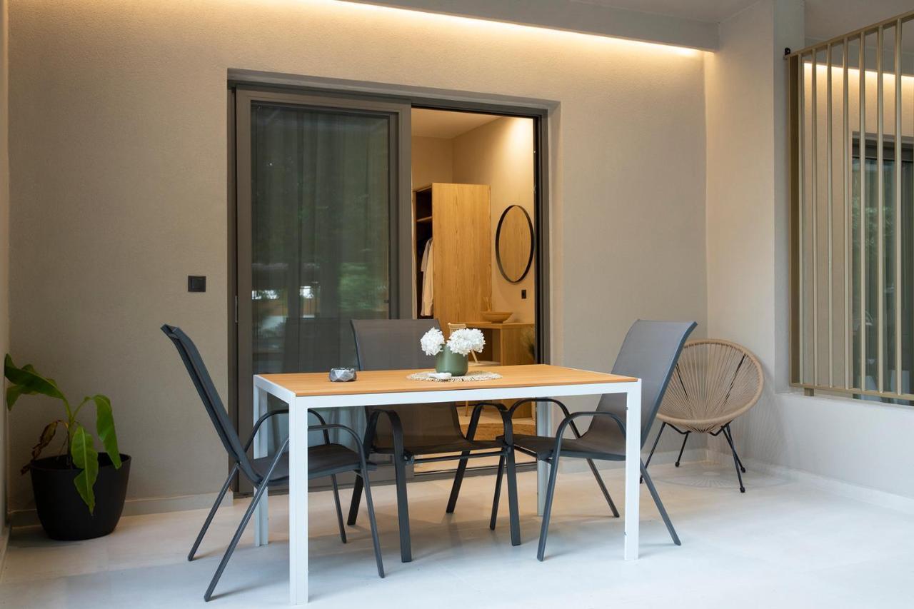 Olympus Suites Paralia Pantaleimonos Ngoại thất bức ảnh